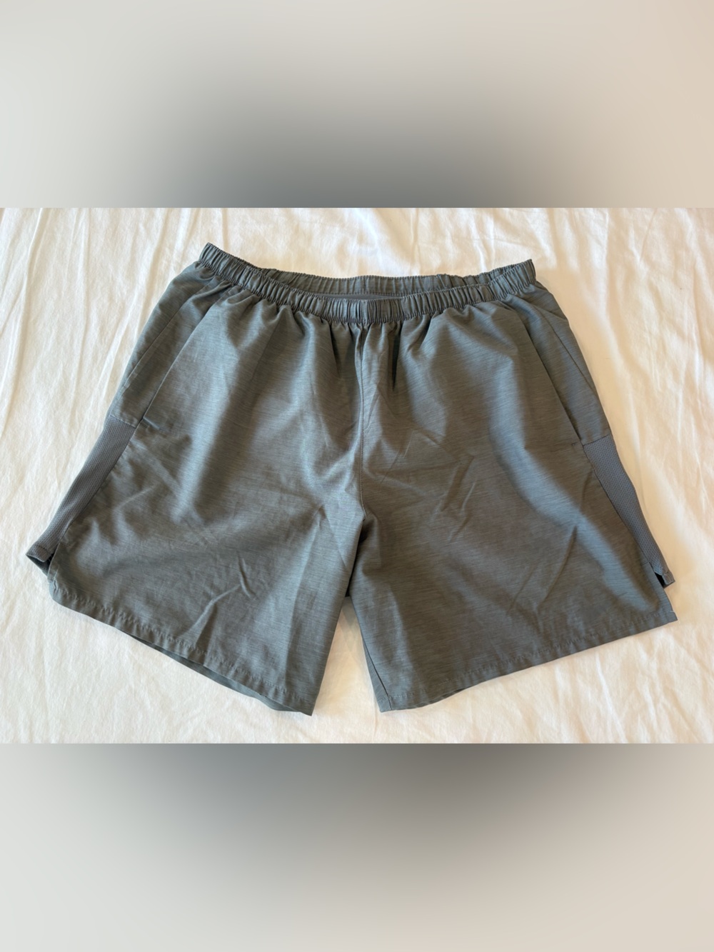 Nike Men’s Gray Dri Fit Shorts